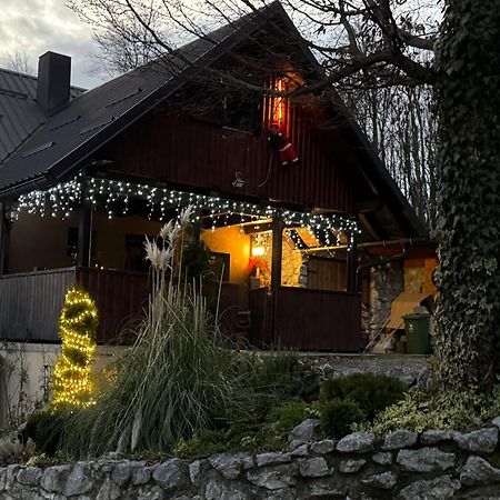 Vila Kuca Za Odmor "Neralic" Josipdol Exteriér fotografie